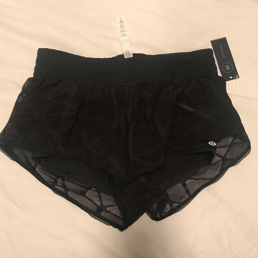 Lululemon- City Sky Run By Short. Size 4. New!